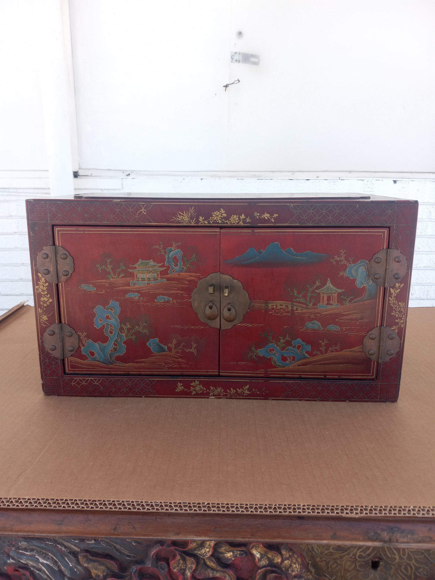 Hand Painted Asian Style Jewelry Box