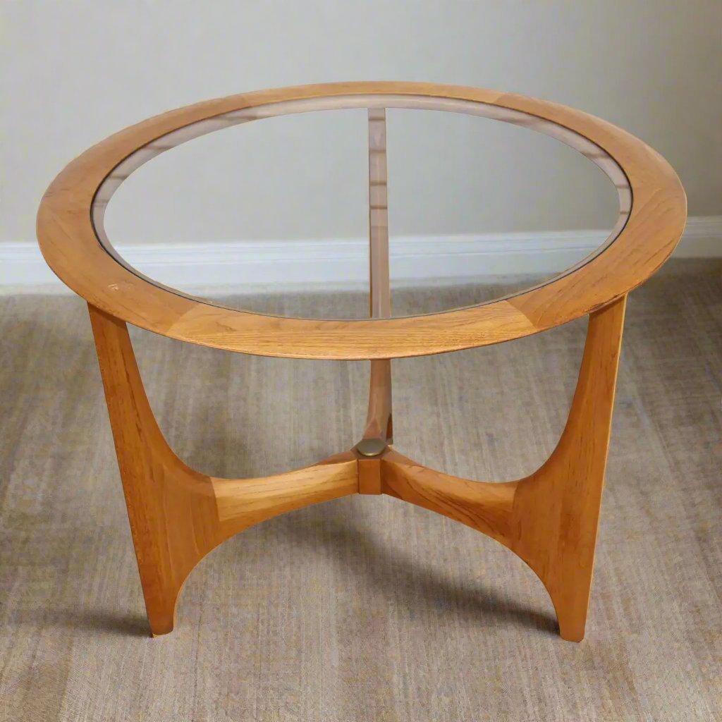 “Silhouette" Walnut Side Table by Lane, U.S.A, 1960s