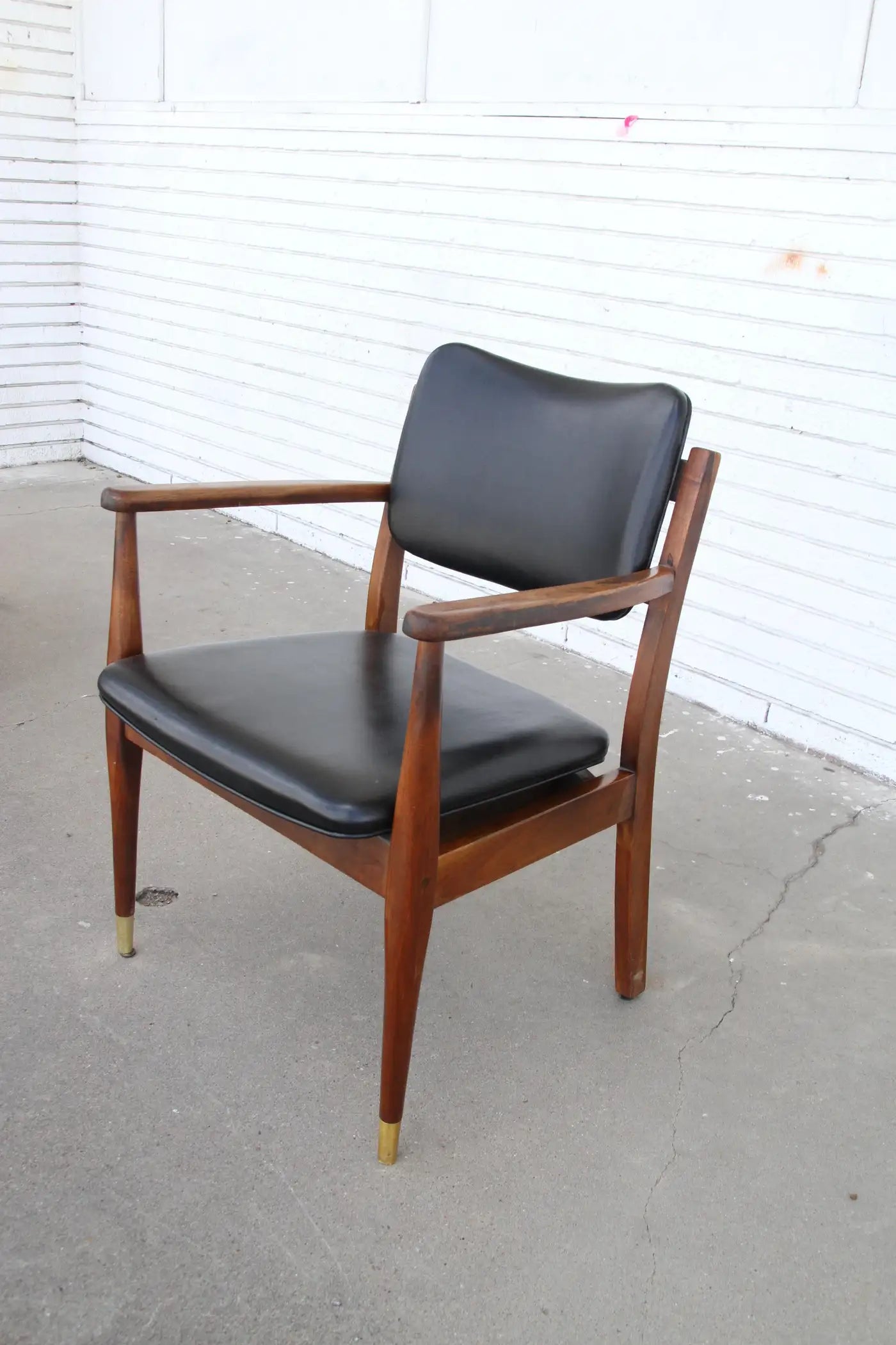 Pair of Mid Century Side Guest Chairs by Gregson