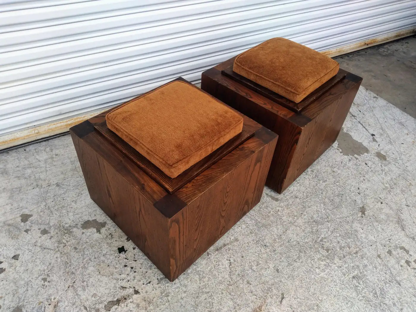 Lane Cube End Table/Stools on Casters