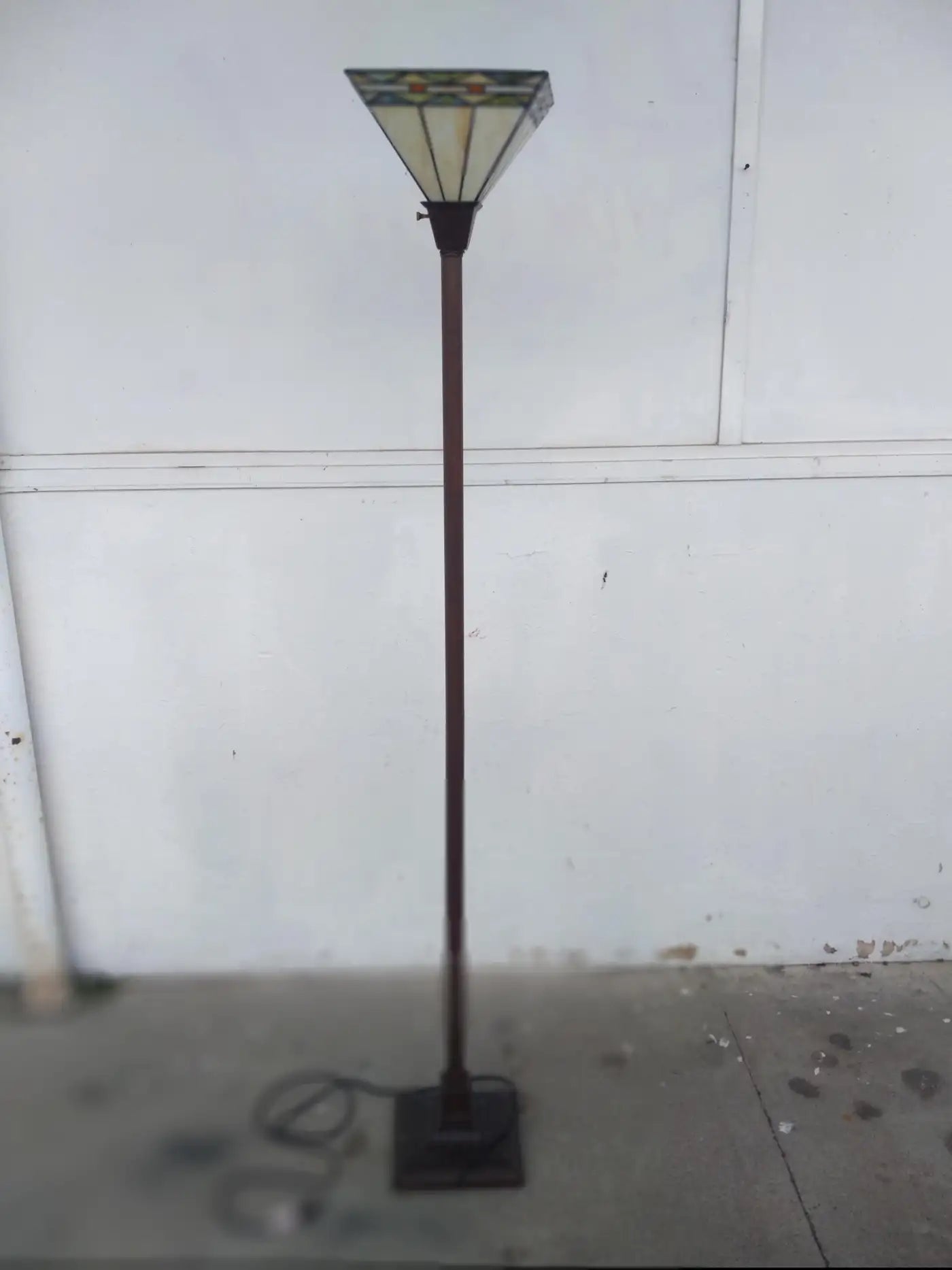 Arts and Crafts Style Floor Lamp w/ Tiffany Style Shade