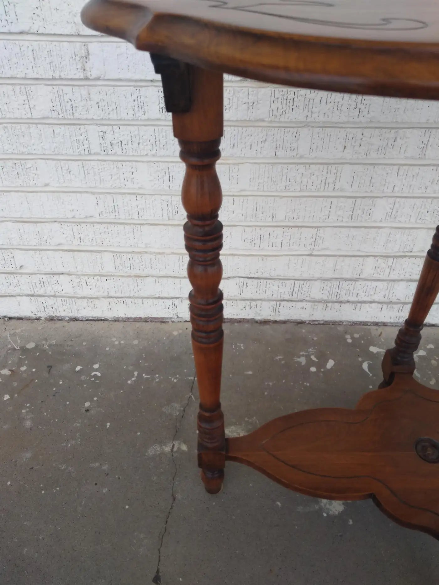 Antique Edwardian Walnut Side Table