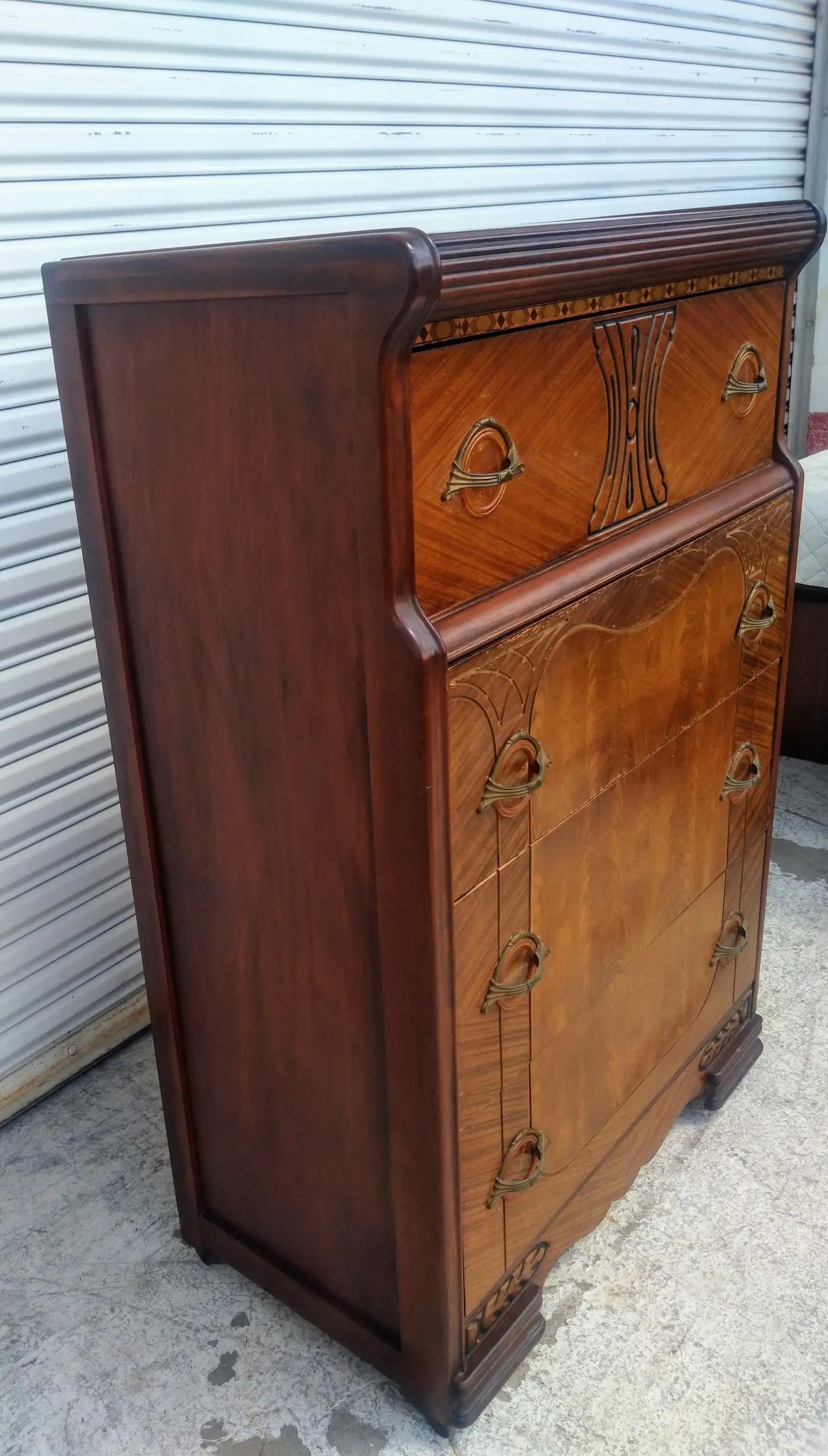 Art Deco Waterfall Front Chest of Drawers