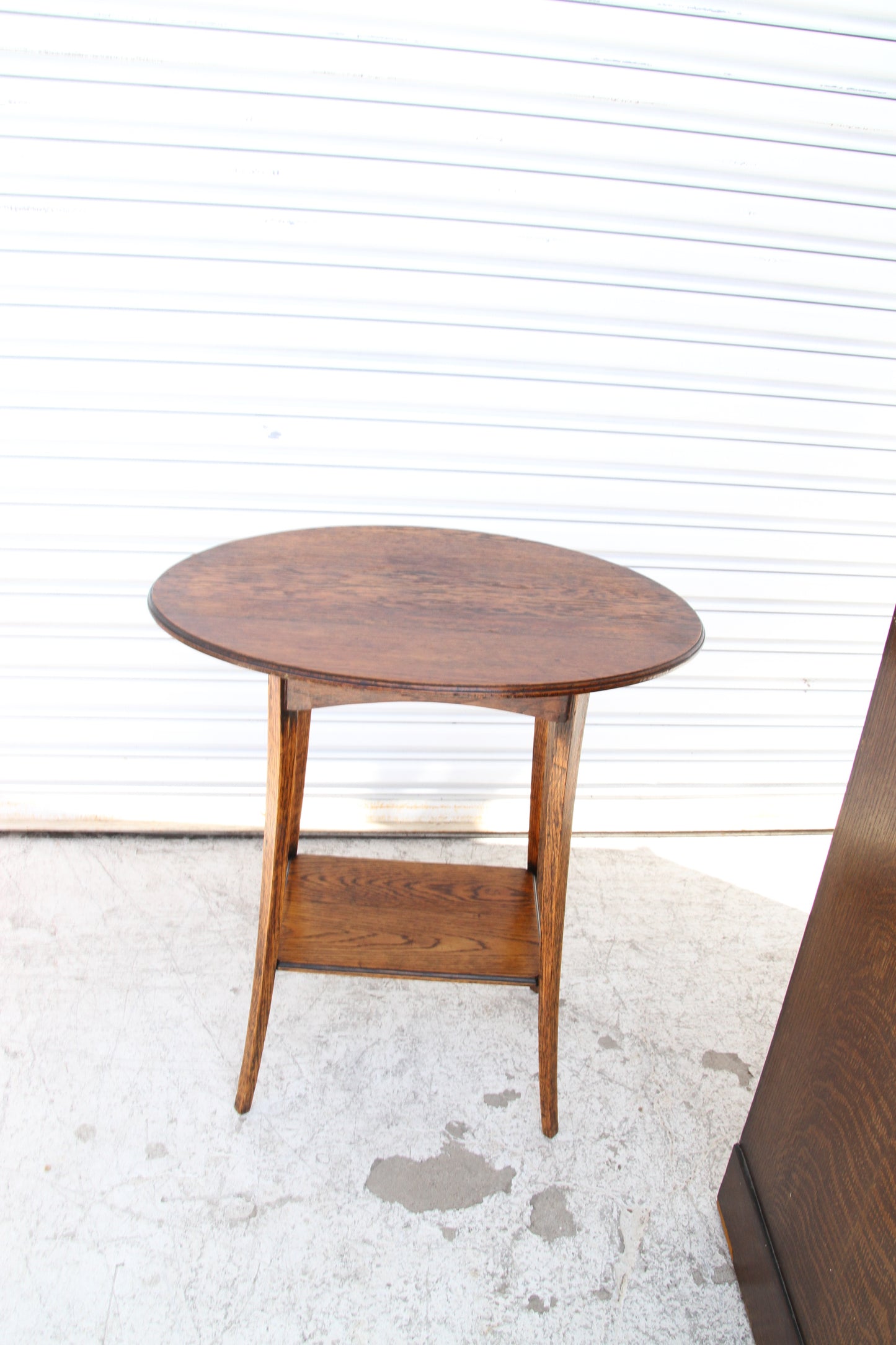 Elm Cricket Wood Table