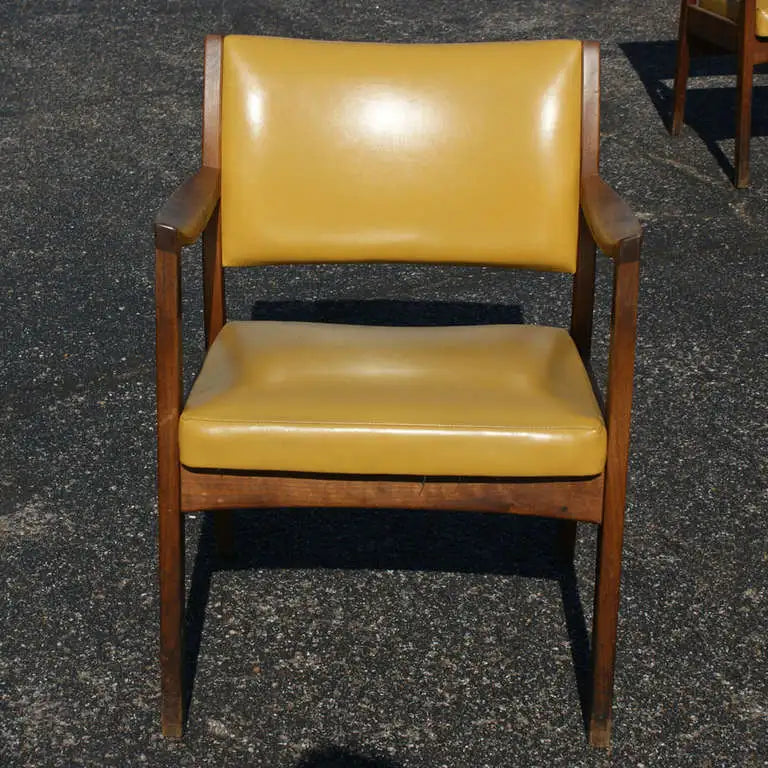 Vintage Walnut Johnson Furniture Co. Dining Chair