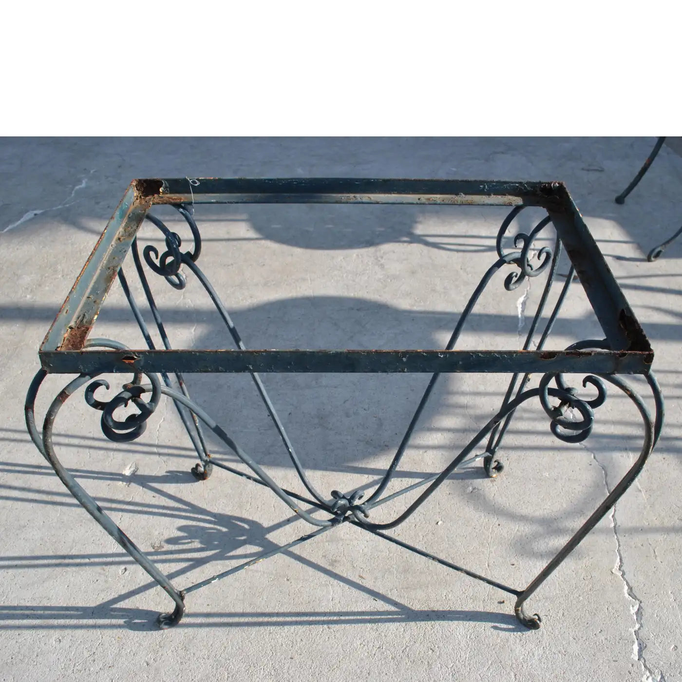 3 Piece Vintage Art Deco Metal Outdoor Patio Set (MR9728)