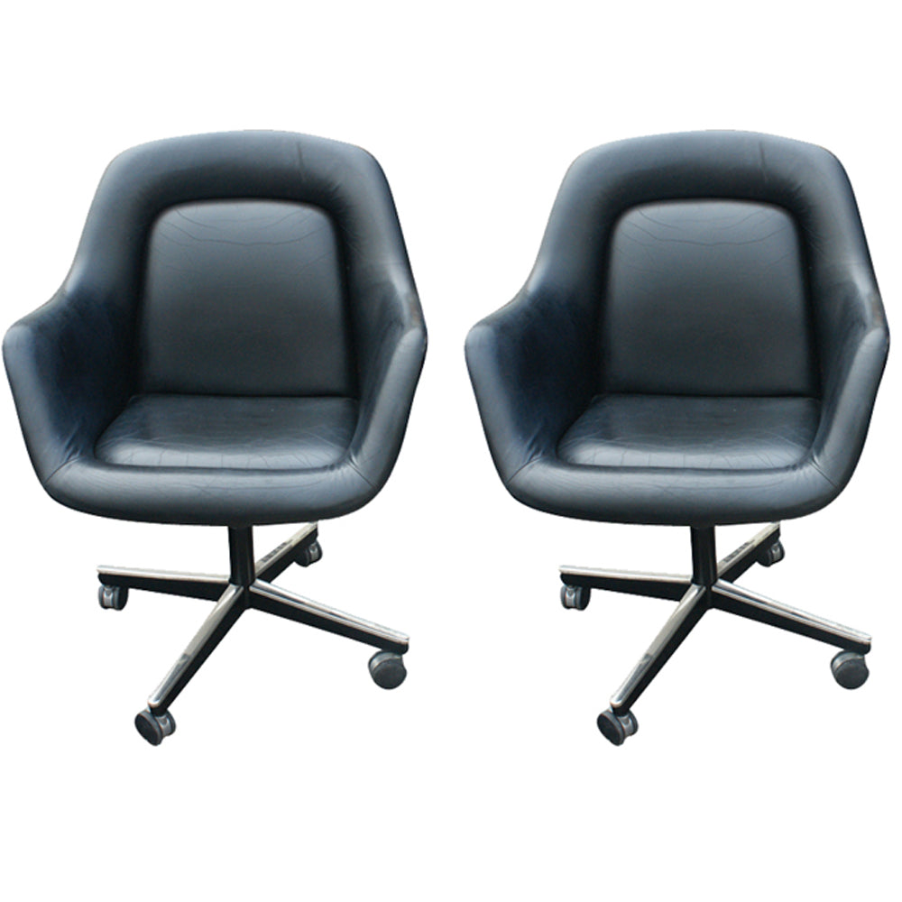 Black Max Pearson Leather Executive Chair, offering a blend of style and functionality ideal for executive offices, boardrooms, and home workstations.