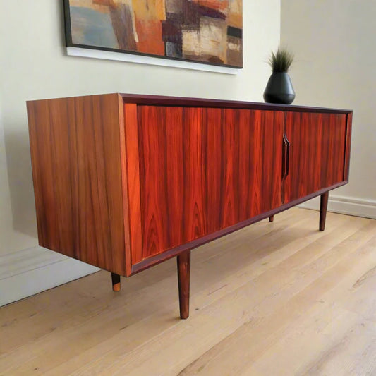 Vintage Mid Century Ib Kofod-Larsen Brazilian Rosewood Credenza for Faarup Mobelfabrik (MR14747)