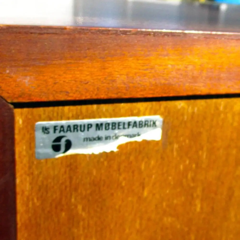 Vintage Mid Century Ib Kofod-Larsen Brazilian Rosewood Credenza for Faarup Mobelfabrik (MR14747)