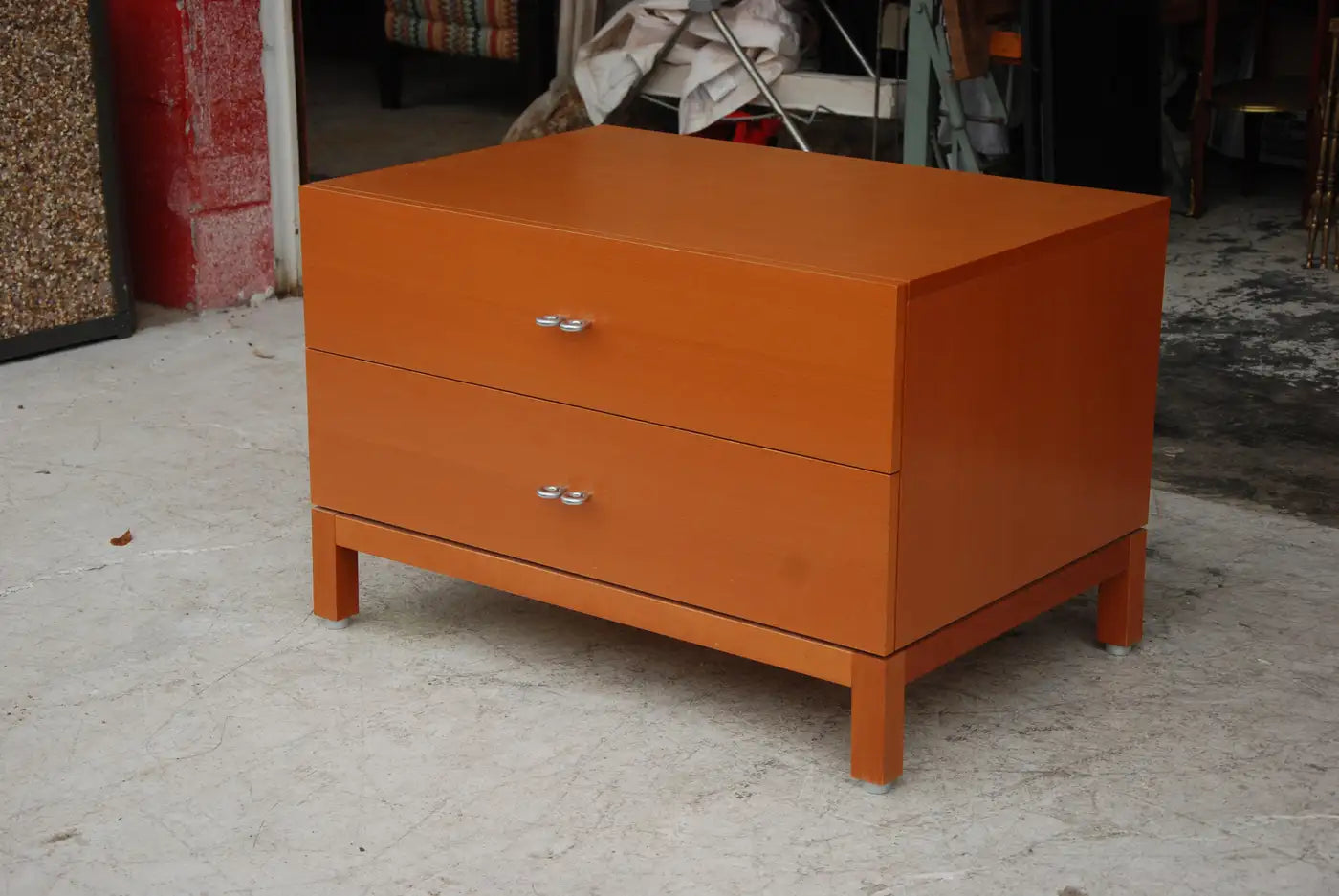 Ligne Roset Vivre dresser