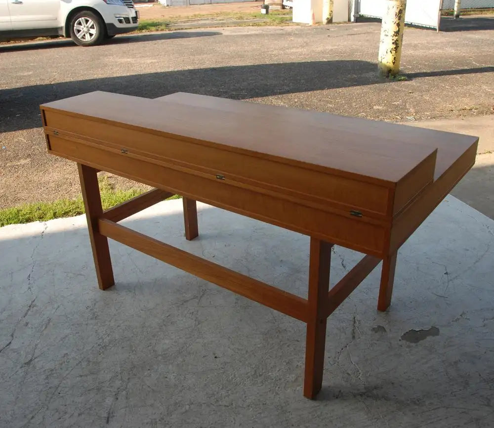 Peter Løvig Nielsen for Laurits M Larsen Scandinavian Modern Teak Desk