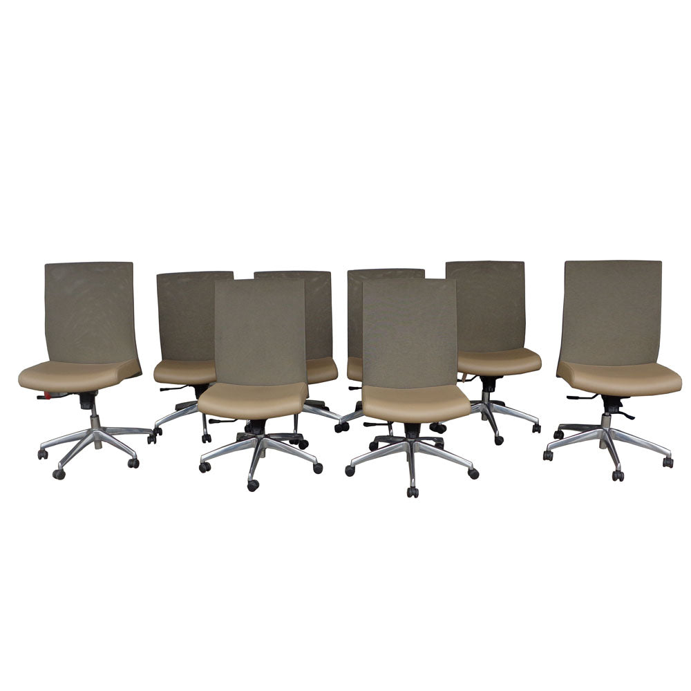 STYLEX SAVA, offering adjustable features, plush seating, and a contemporary aesthetic for long meetings.