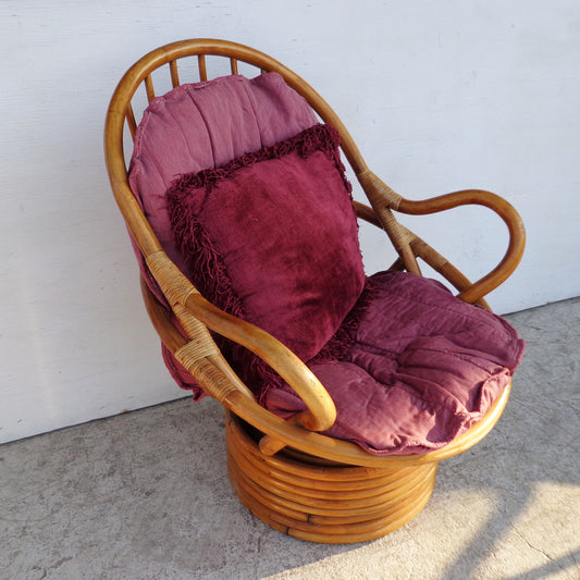 Swivel Rocker Rattan Lounge Chair