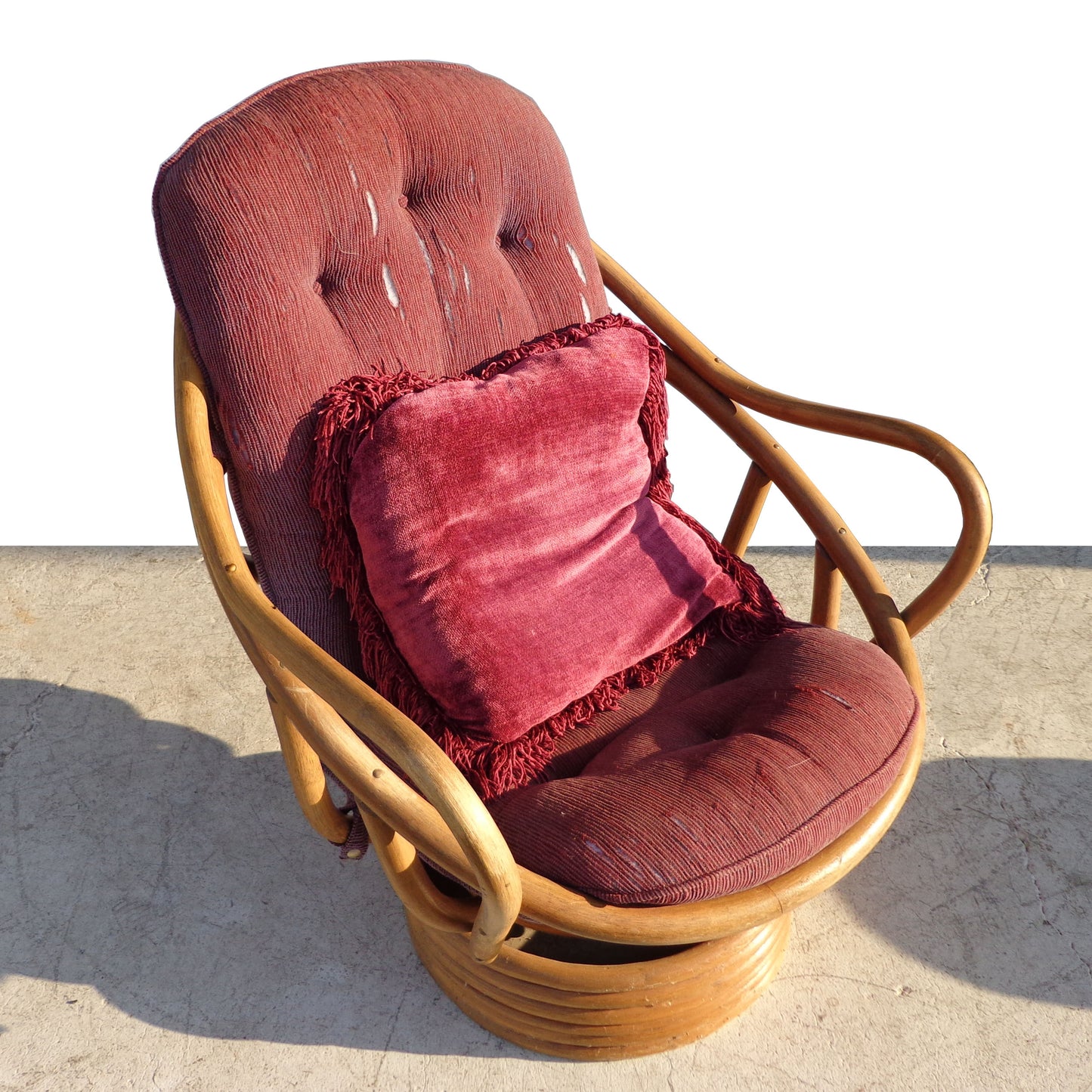 Swivel Rocker Rattan Lounge Chair