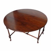 38″ Round Baker Coffee Table with 2 Foldable Leaves