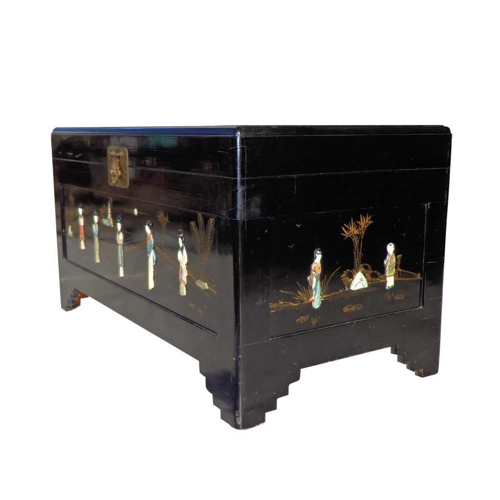 Chinese Black Lacquer Hope Chest (MS10501)