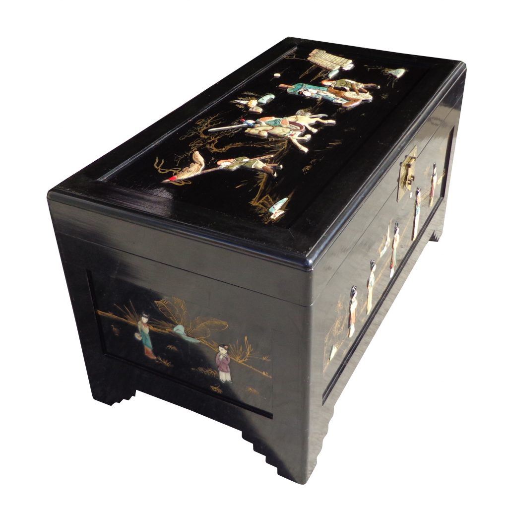 Chinese Black Lacquer Hope Chest (MS10501)