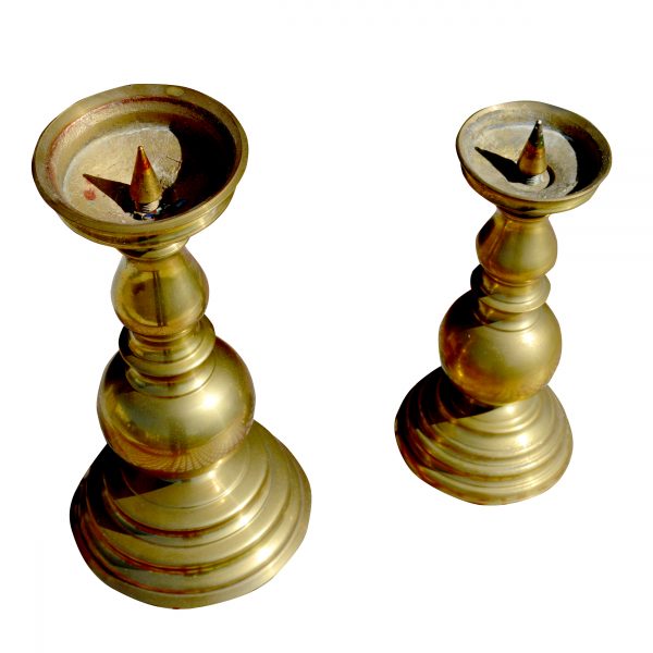 Set of 3 Brass Candle Holders in Various Sizes (MS10578)