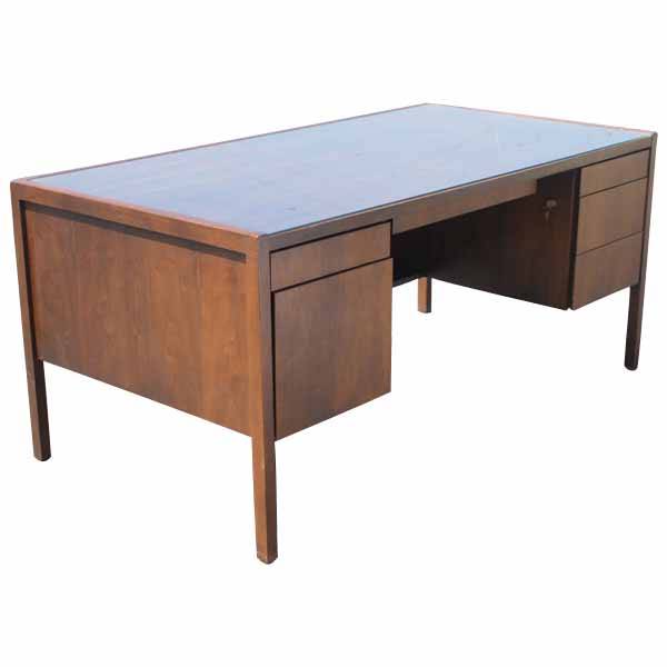 5.5ft Vintage Mid Century Modern Drexel Wood Desk