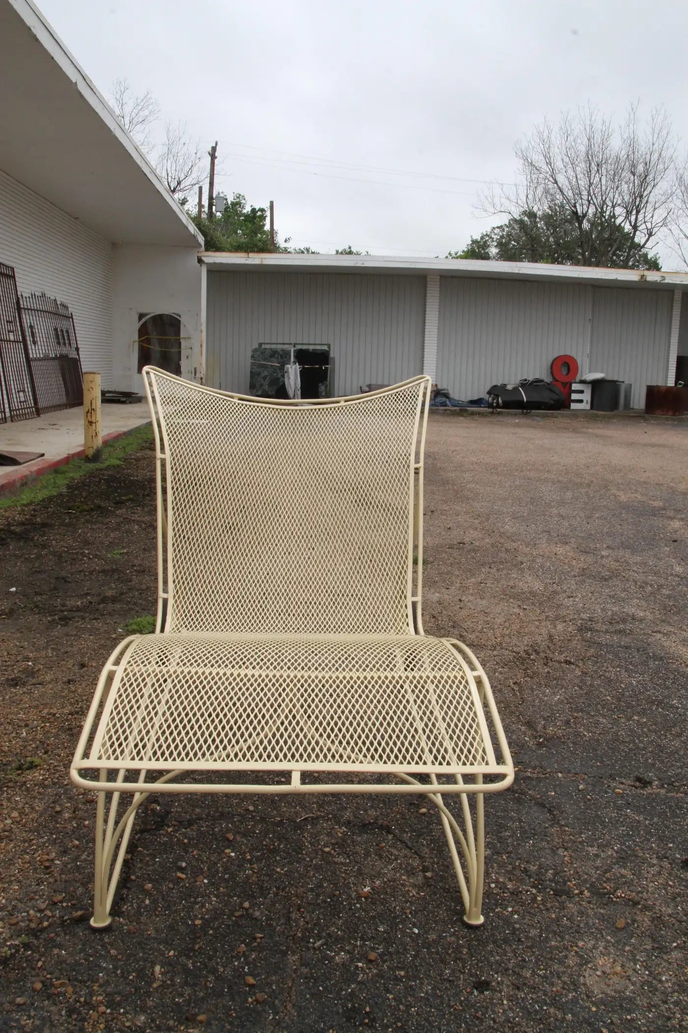 1 Vintage Russell Woodard Patio Chaise