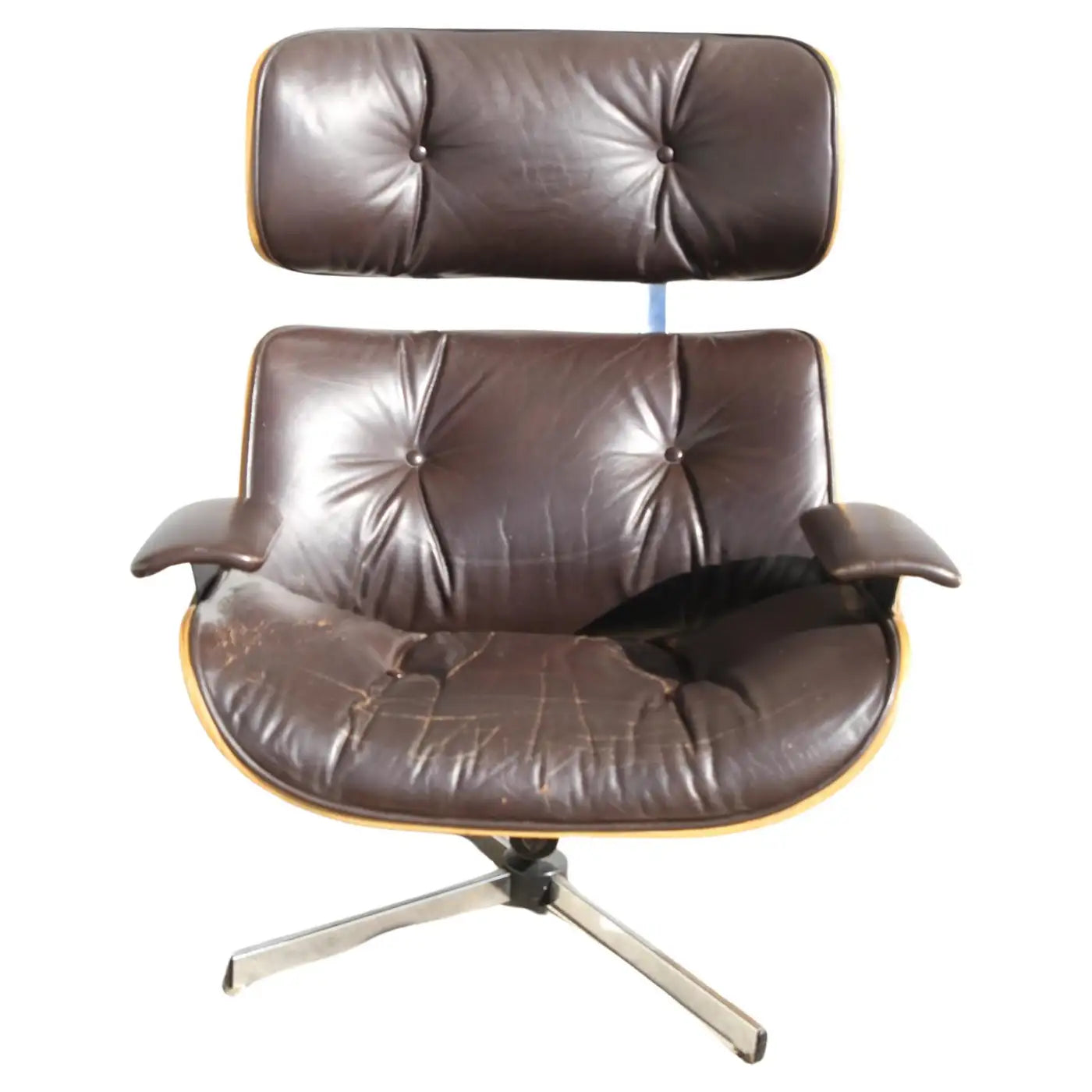 Eames Miller Selig Lounge Chair and Ottoman Plycraft